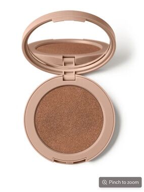 Ilia Beauty Bronzer in Rise (Copper)